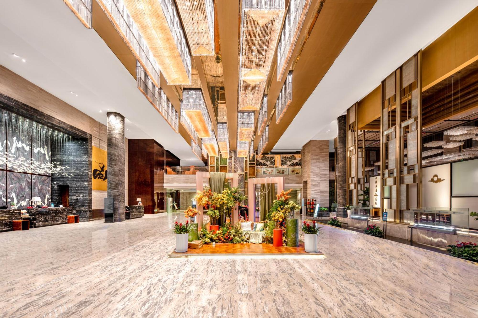Отель Wyndam Xuzhou East Экстерьер фото